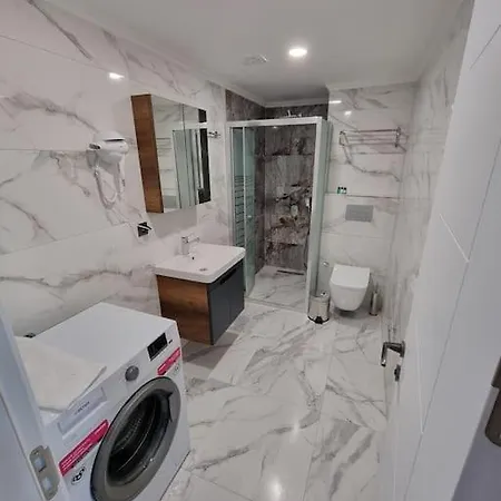 Royal Homes 405 מלון דירות אנטליה