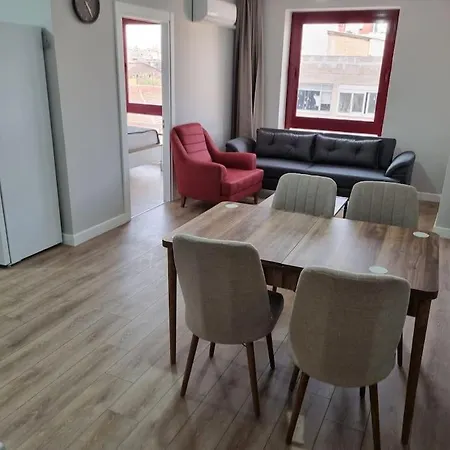 Royal Homes 405 מלון דירות